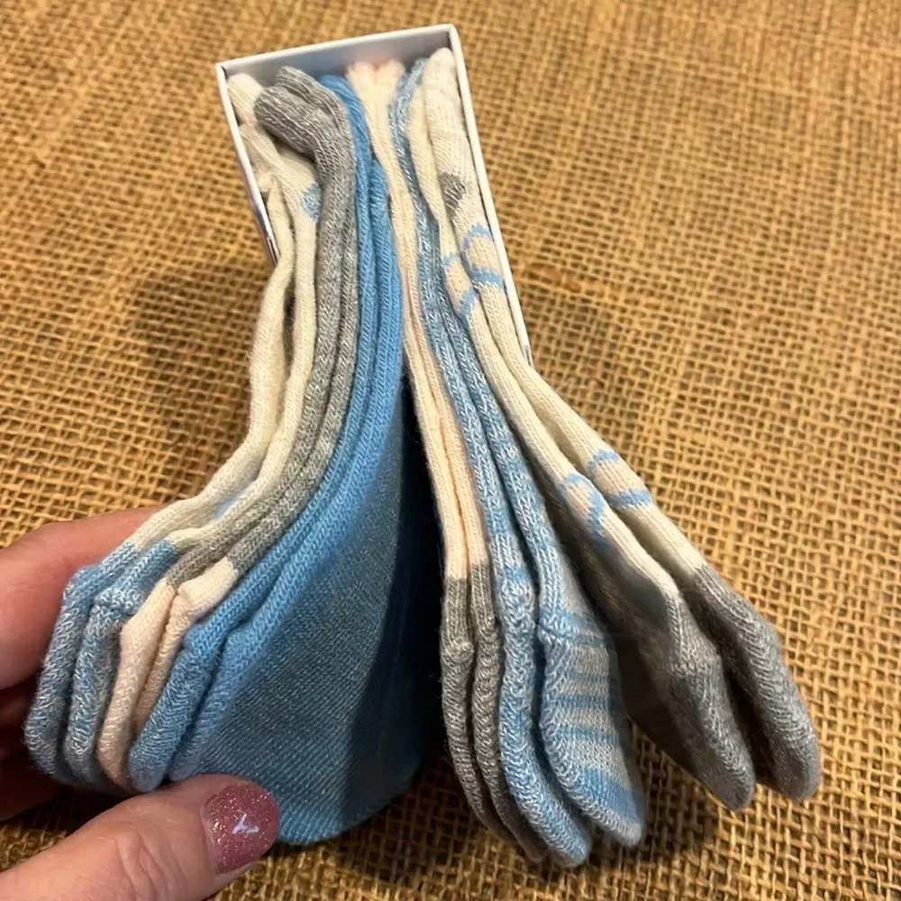 NWT Life is Good girls socks